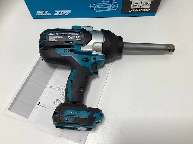 Makita dtw1005z 18v li-ion lxt borstelloze slagmoersleutel - afbeelding 5 van  7