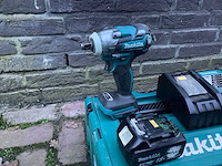 Makita dtw285 accu slagmoersleutel - afbeelding 2 van  3