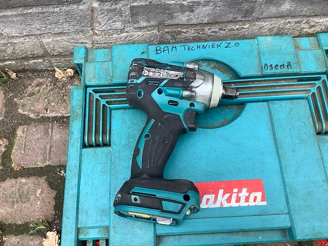 Makita dtw285 slagmoersleutel - afbeelding 3 van  3