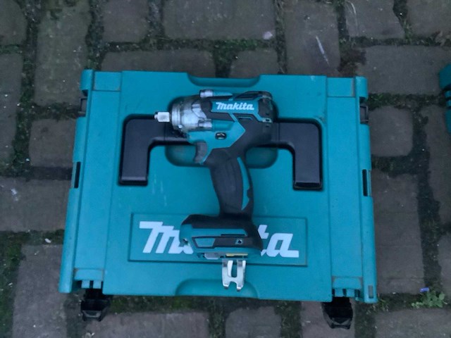 Makita dtw285 slagmoersleutel - afbeelding 2 van  3