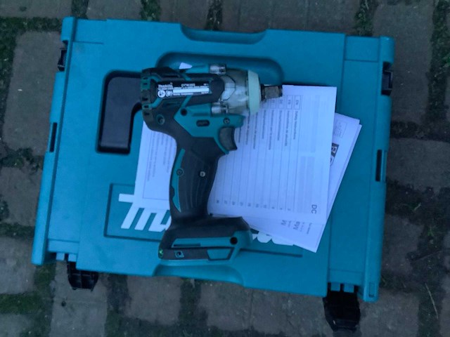 Makita dtw285 slagmoersleutel - afbeelding 3 van  4