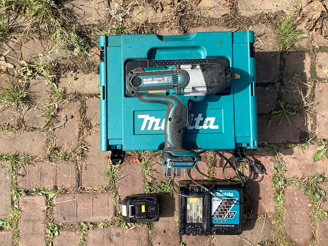 Makita dtw450 slagmoersleutel - afbeelding 2 van  2