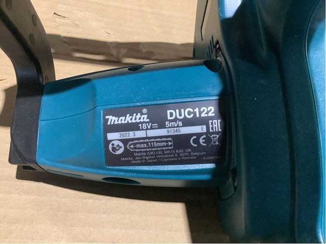 Makita duc122z lxt accu kettingzaag - afbeelding 3 van  9