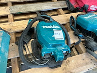 Makita dvc260 ruggedragen accustofzuiger - afbeelding 1 van  3