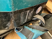 Makita dvc260 ruggedragen accustofzuiger - afbeelding 3 van  3