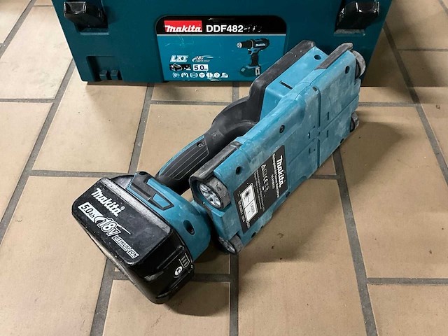 Makita dwd181 accu muurscanner - afbeelding 4 van  5