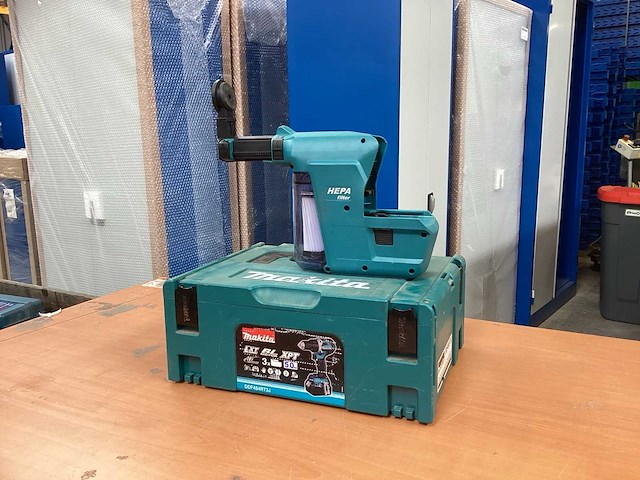 Makita dx01 stofafzuigadapter met opvang incl. koffer - afbeelding 2 van  8