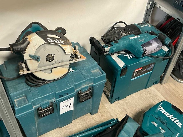 Makita elektrisch gereedschap (2x) - afbeelding 1 van  4