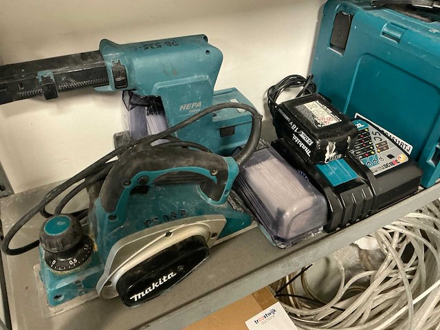 Makita elektrisch gereedschap (2x) - afbeelding 3 van  5