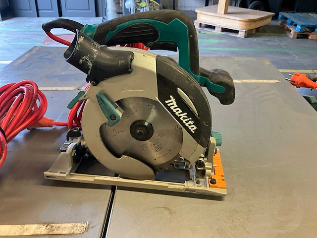 Makita elektrisch gereedschap (3x) - afbeelding 2 van  9