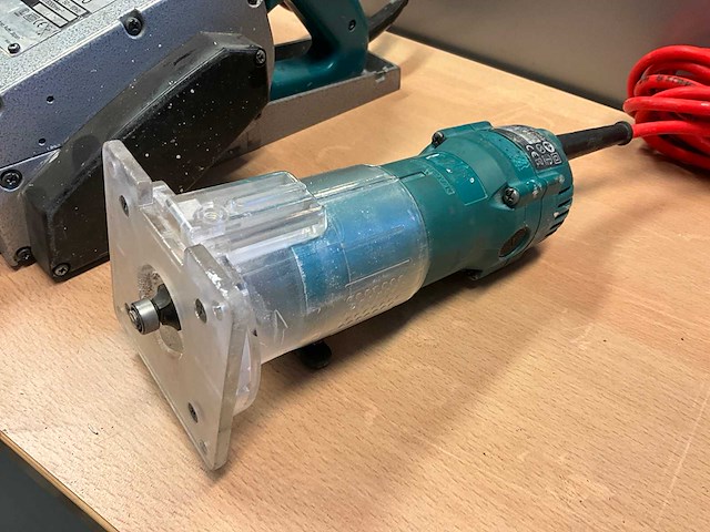 Makita elektrisch gereedschap (3x) - afbeelding 4 van  7