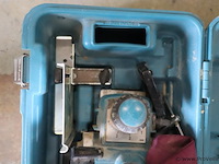 Makita elektrische schaaf kp0810 - afbeelding 2 van  8