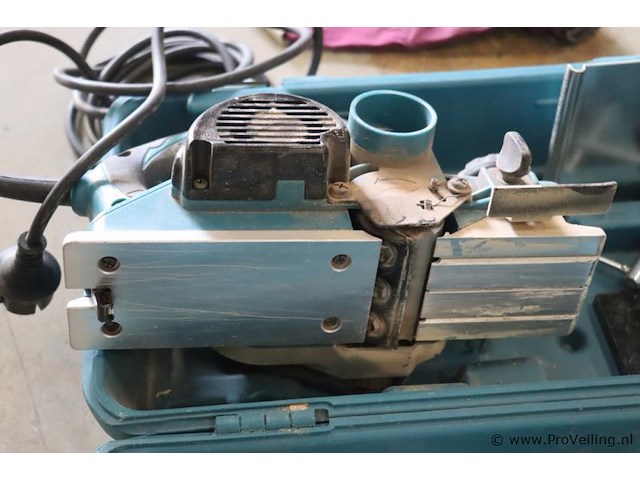 Makita elektrische schaaf kp0810 - afbeelding 7 van  8
