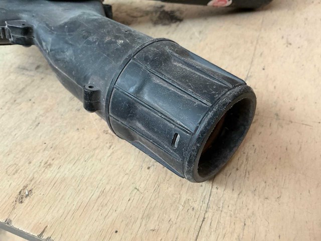 Makita en hikoki haakse slijpmachine (2x) - afbeelding 5 van  9