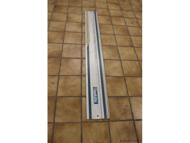 Makita geleiderail - afbeelding 1 van  4