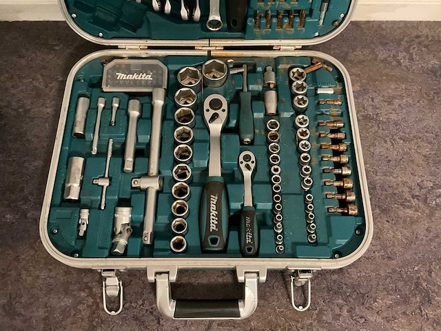 Makita gereedschapskoffer - afbeelding 3 van  3