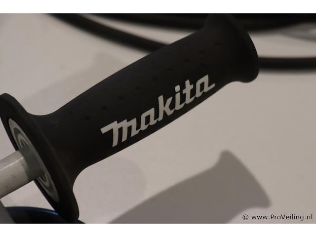 Makita haakse slijper 9565cvr - afbeelding 3 van  6