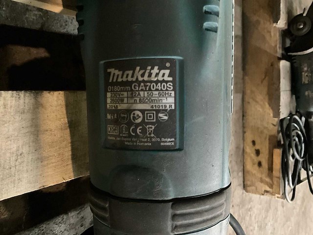 Makita haakse slijpmachine (3x) - afbeelding 4 van  6