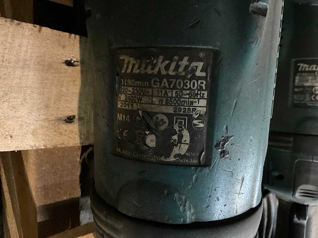 Makita haakse slijpmachine (3x) - afbeelding 5 van  6