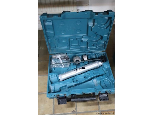 Makita handvetspuit incl. opbergkoffer - afbeelding 1 van  4
