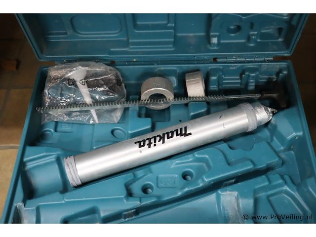 Makita handvetspuit incl. opbergkoffer - afbeelding 2 van  4