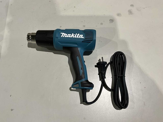 Makita hg5030 heteluchtpistool - afbeelding 1 van  2