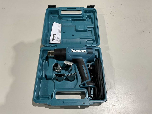 Makita hg5030 heteluchtpistool - afbeelding 1 van  4