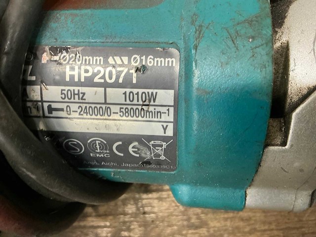 Makita hp2071e/ga9012c boormachine/ haakse slijper - afbeelding 2 van  5