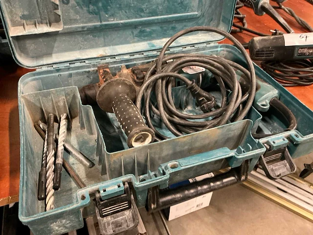 Makita hr2230 klopboormachine - afbeelding 1 van  3