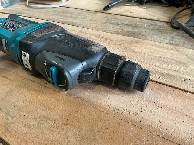 Makita hr2610 boormachine - afbeelding 3 van  5