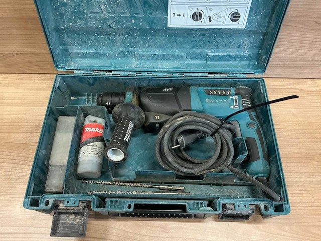 Makita hr2611ft combihamer - afbeelding 6 van  12