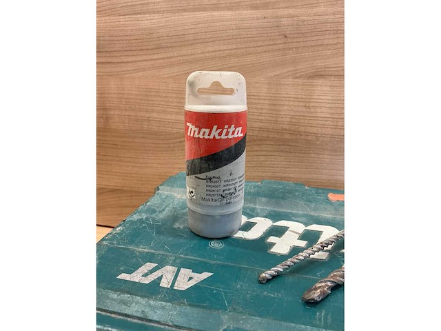 Makita hr2611ft combihamer - afbeelding 9 van  12