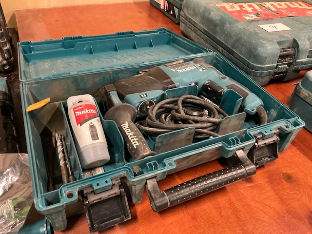 Makita hr2631ft klopboormachine - afbeelding 2 van  3