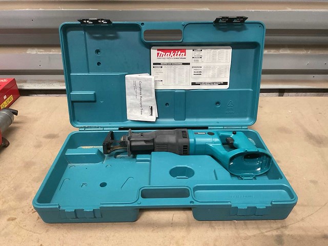 Makita jr180d recipro saw - afbeelding 2 van  5