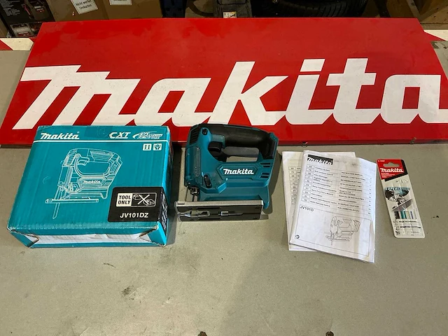 Makita jv101dz decoupeerzaag - afbeelding 1 van  5