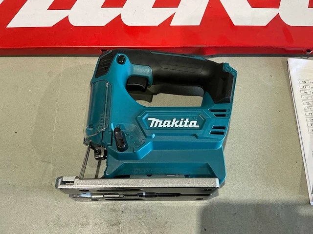 Makita jv101dz decoupeerzaag - afbeelding 2 van  5