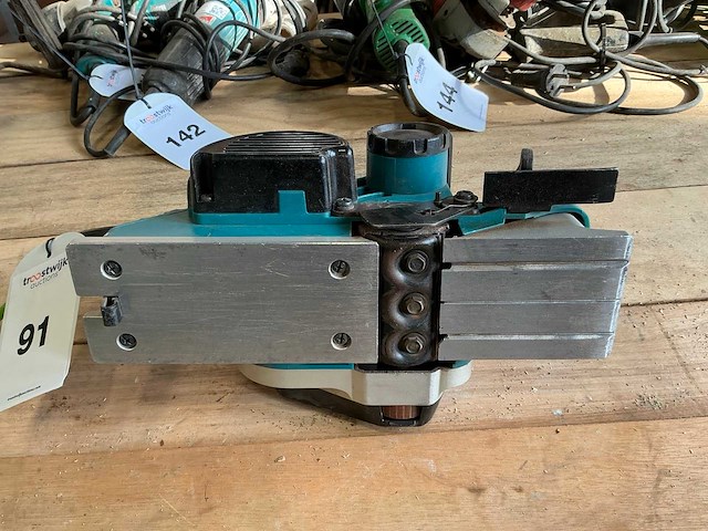 Makita kp0810 schaafmachine - afbeelding 2 van  5