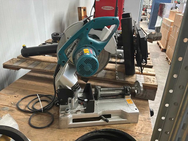 Makita lc1230 afkortzaag - afbeelding 2 van  6