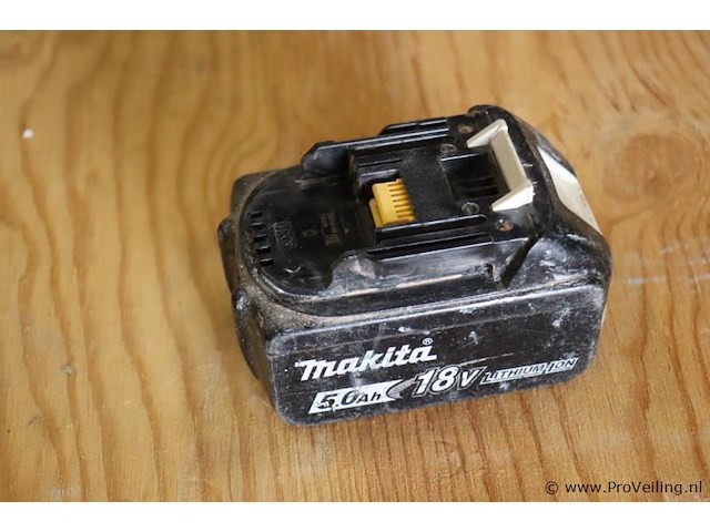 Makita lithium-ion accu 5.0ah, 18v - afbeelding 1 van  3