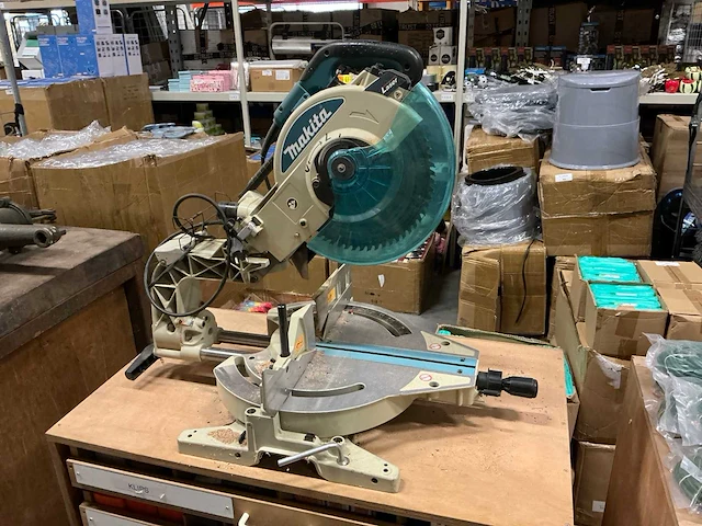 Makita ls1214l afkortzaag - afbeelding 1 van  4