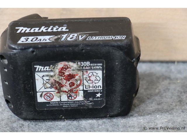 Makita lxt accu bl1830b, 18v. 3.0ah - afbeelding 3 van  3