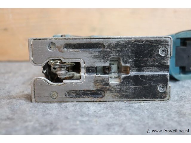 Makita lxt accu decoupeerzaag djv181, 18v - afbeelding 2 van  5