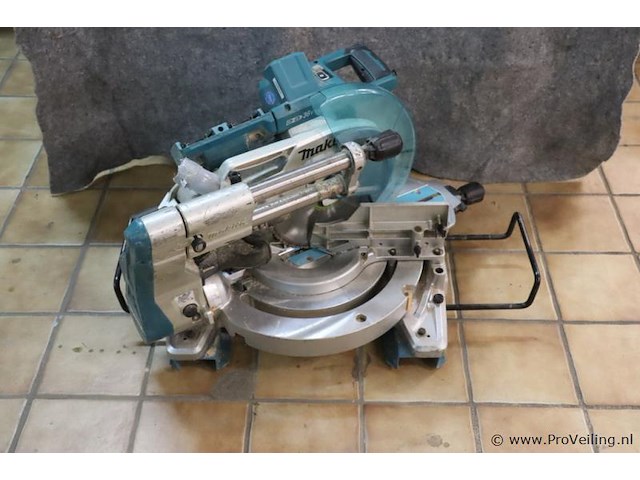 Makita lxt accu radiaal afkort- en verstekzaag dls111zu, 36v - afbeelding 1 van  11