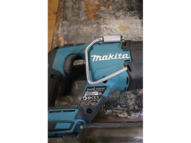Makita lxt accu reciprozaag djr187 incl. opbergkoffer - afbeelding 2 van  3