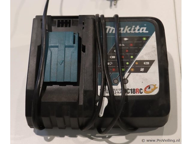 Makita lxt acculader dc18rc - afbeelding 1 van  4