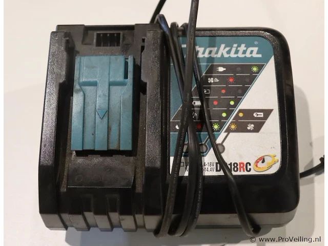 Makita lxt acculader dc18rc - afbeelding 1 van  3