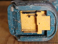 Makita lxt lijm- en kitspuit dcg180 - afbeelding 4 van  5