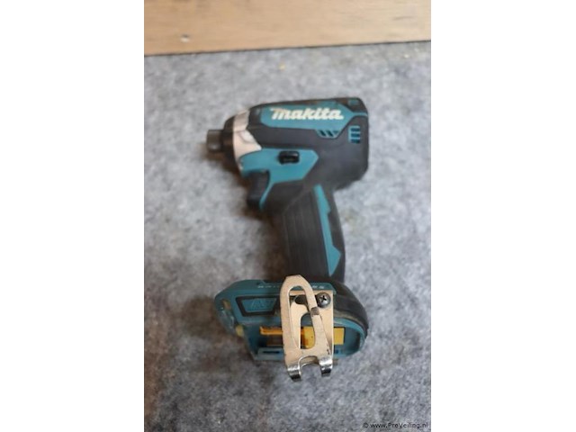 Makita lxt slagschroevendraaier dtd153, 18v - afbeelding 1 van  4