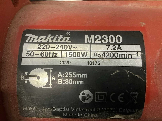 Makita m2300 afkortcirkelzaagmachine - afbeelding 3 van  4