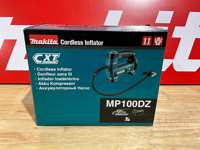 Makita mp100dz compressor op accu - afbeelding 1 van  4